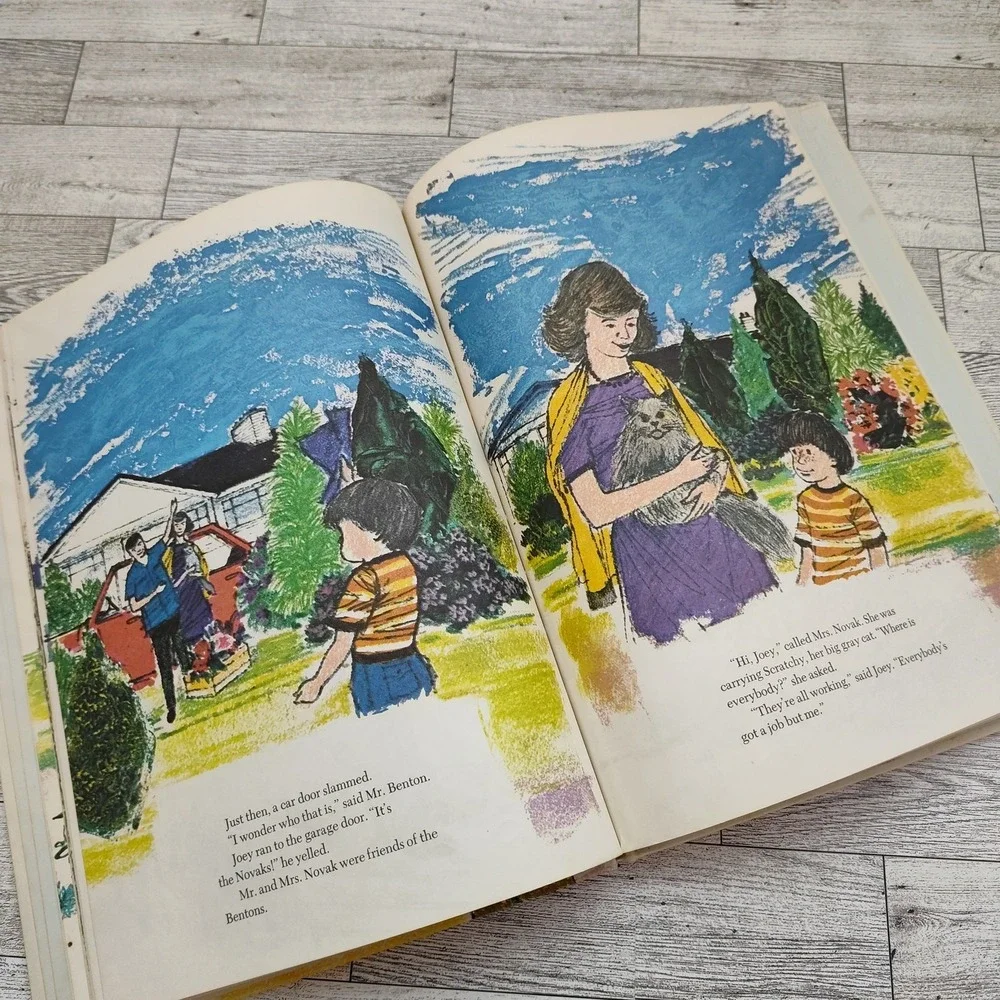 A Job For Joey by Louise Munro Foley Kids Hardcover 1970 Vtg Book Ex-Lib‎